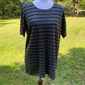 EILEEN FISHER SWEATER GRAY BLACK STRIPE SHORT SLEEVE ROUND NECK SIZE XS